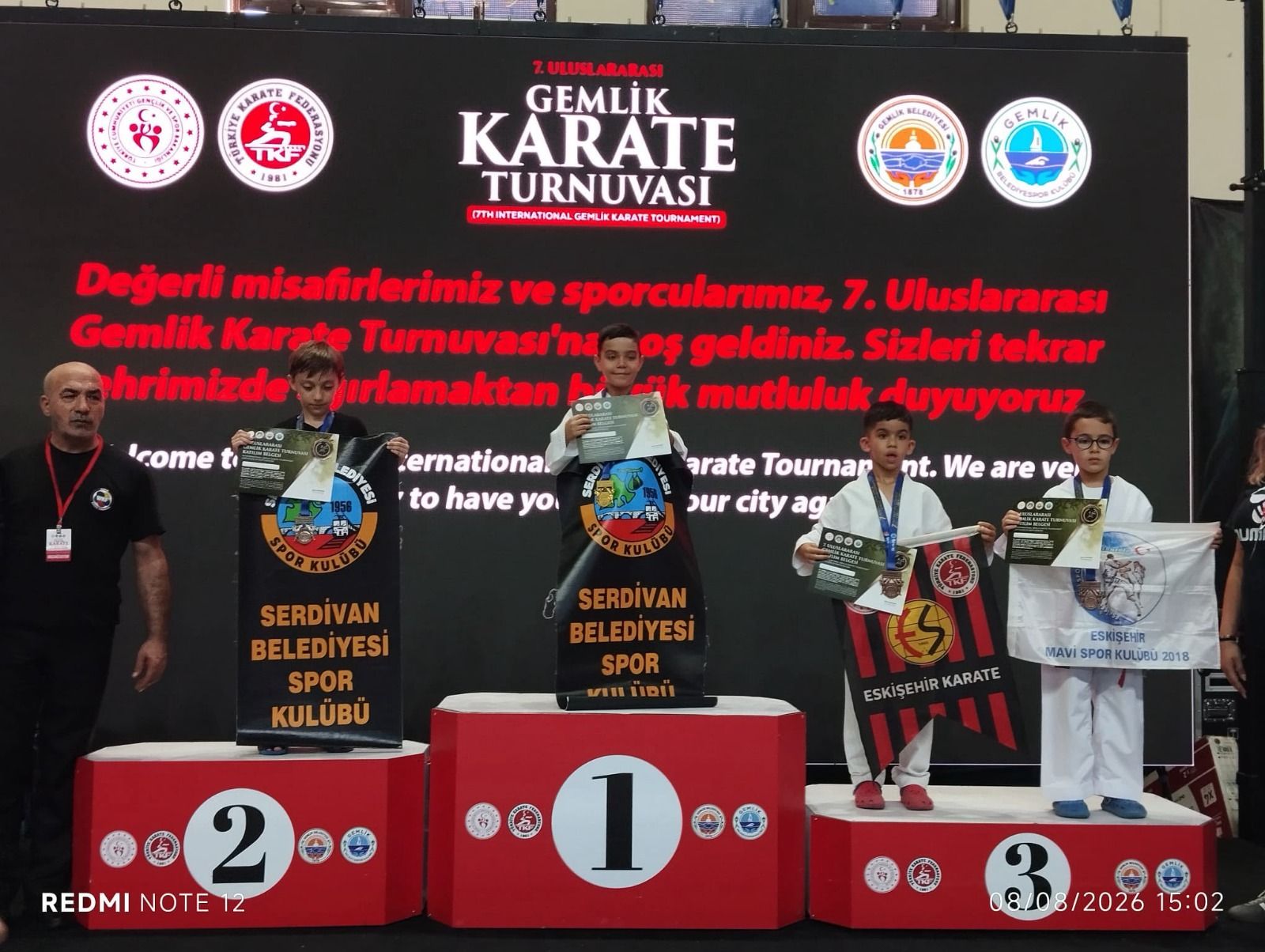 Serdivan’ın Karatecileri Gemlik’te de Dereceye Doymadı